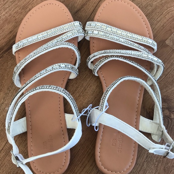 D.B. Studio Sandals - Picture 2 of 3